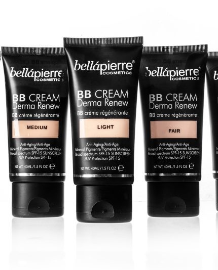 Derma Renew BB Creams, bb creme van minerale make-up van bellapierre, geïsoleerd op een witte achtergrond